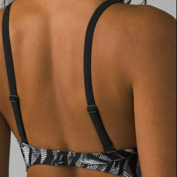 PrAna Marina One Piece / D-Cup, black springtime - Picture 5 of 8